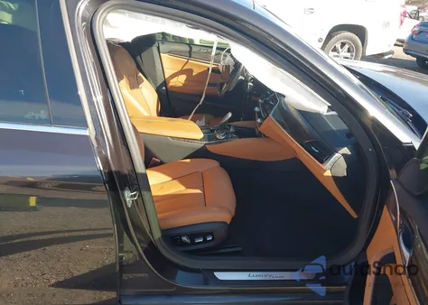 2018 BMW 530I z USA, uszkodzony, nr VIN WBAJA5C53JWA38942